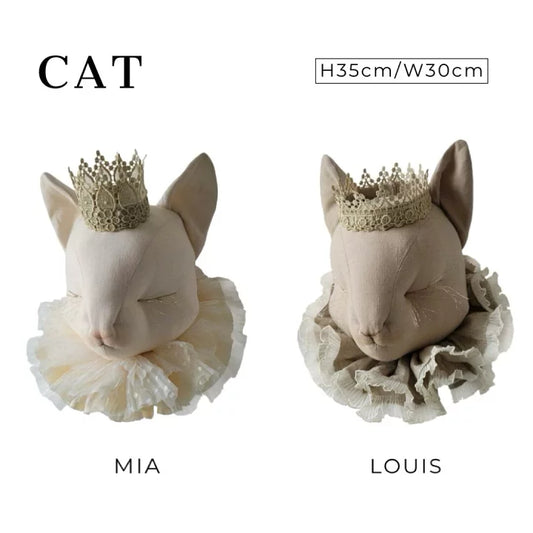 【stock】Cat with crown and hat