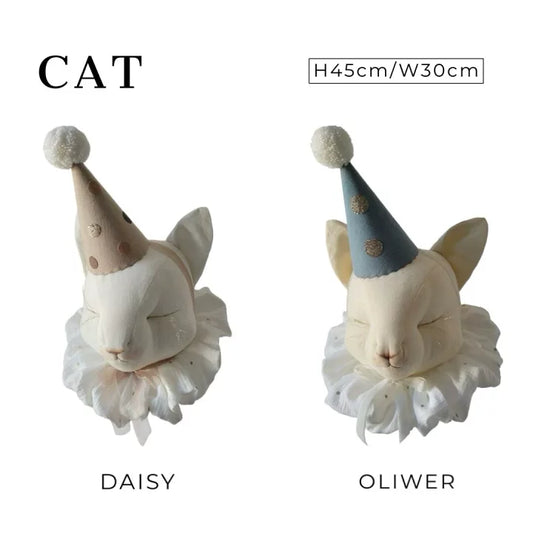 【Made‐to‐order】Cat with crown and hat