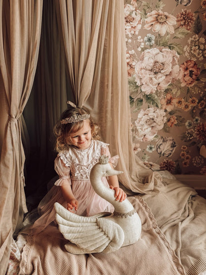 【stock】NEW Swan with crown