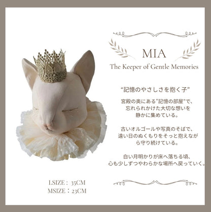 【stock】Cat with crown and hatーThe Moonlit Palace