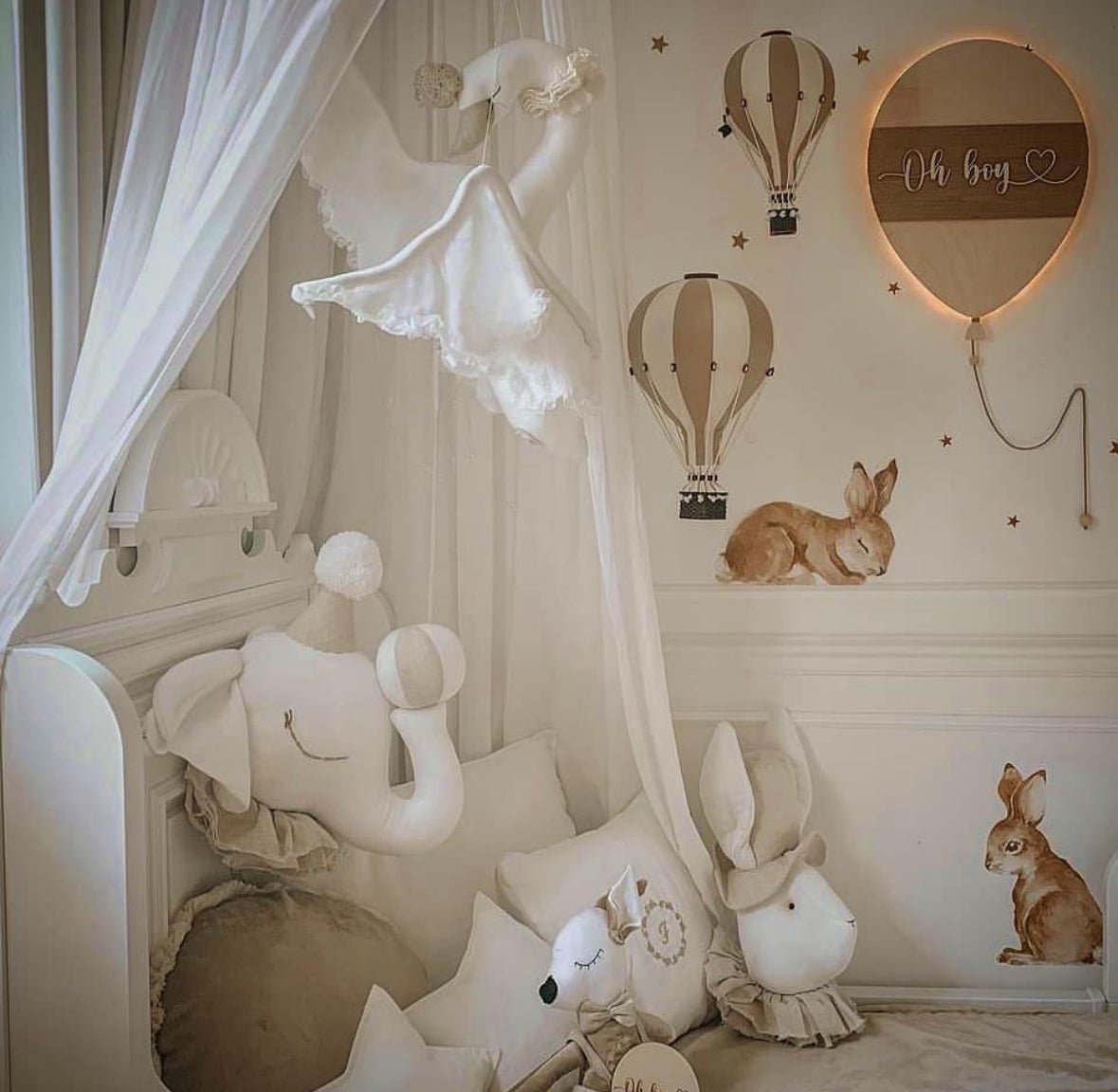 【Made‐to‐order】Elephant circus