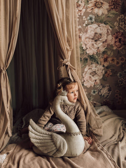 【stock】NEW Swan with crown