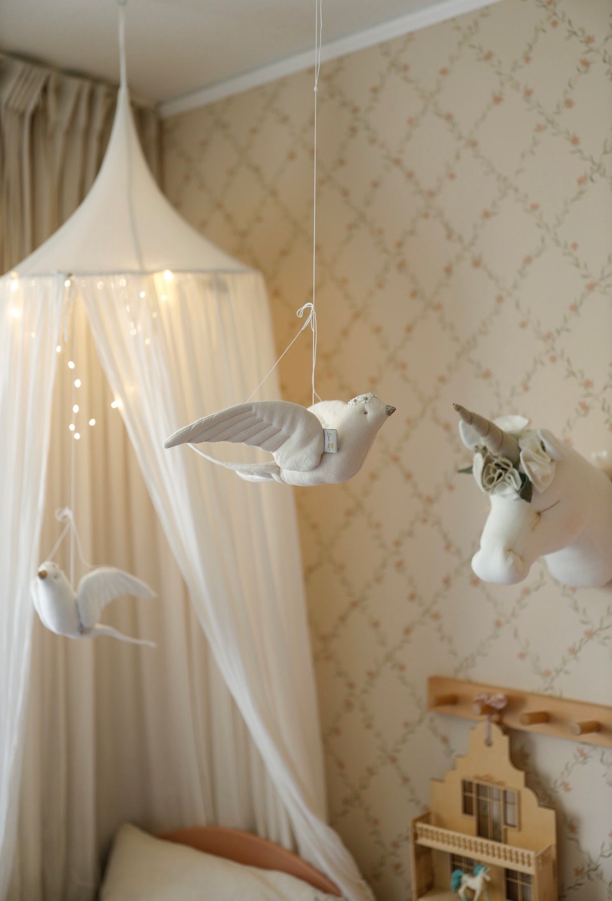 【Made‐to‐order】SWALLOWーThe keepers of the morning sky